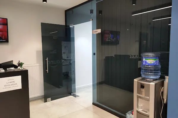 Dentaura ağız ve diş sağlığı polikliniği - Resim 18