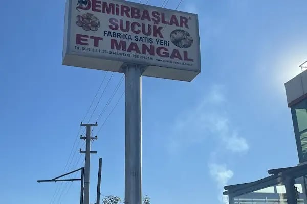 Demirbaşlar Sucuk Et Mangal - Resim 4