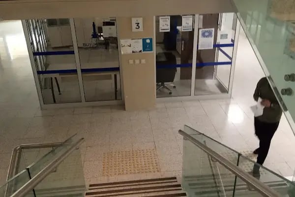 İzmir Büyükşehir Belediyesi Hizmet Binası - Resim 4