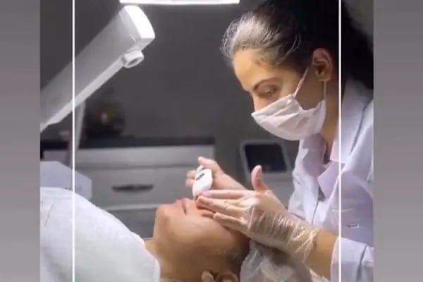 Aris Ezgi Doğan Güneşli VIP Güzellik Merkezi - Resim 2