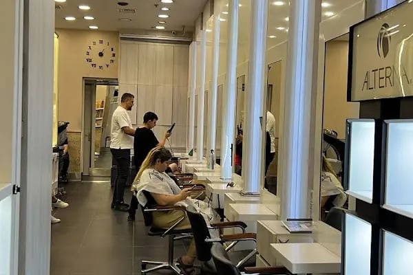 İ&amp;M BARBERHOUSE - Resim 5