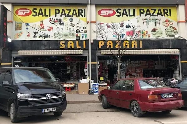 SALI PAZARI AVM - Resim 1