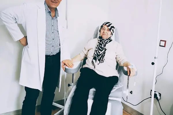 Dr Bülent Kurt Clinic - Resim 11