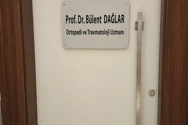 Prof. Dr. Bülent Dağlar Ortopedi ve Travmatoloji Uzmanı - Resim 13