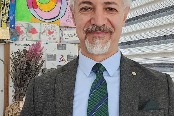 Prof. Dr. Bülent Dağlar Ortopedi ve Travmatoloji Uzmanı - Resim 16