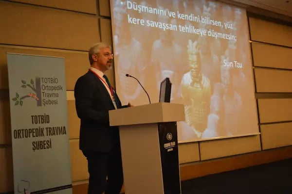 Prof. Dr. Bülent Dağlar Ortopedi ve Travmatoloji Uzmanı - Resim 11