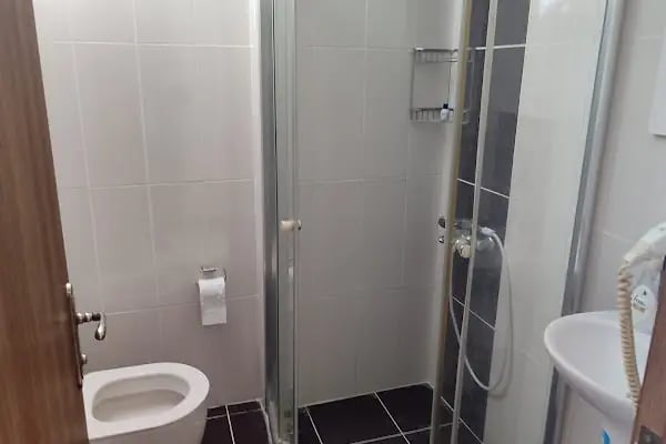 HOTEL YAGMUR. - Resim 6