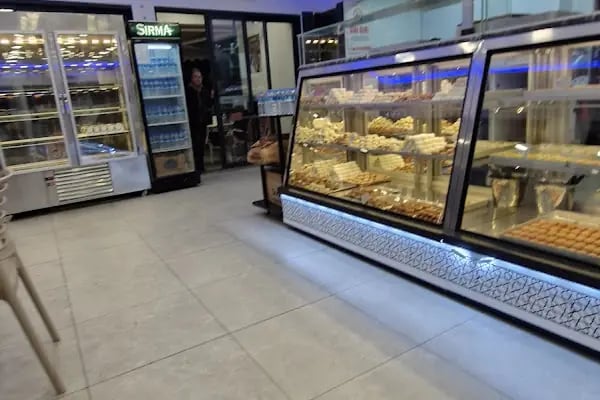 Bi'fırın Kadikalesi Pastane Turgutreis - Resim 16