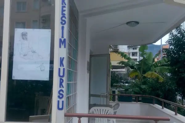 Ünsal Güzel Sanatlar Atölyesi - Resim 5
