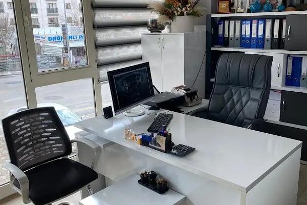 Aydınlıkevler Diş Polikliniği - Resim 9