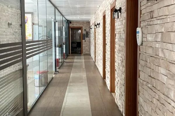 Aydınlıkevler Diş Polikliniği - Resim 7