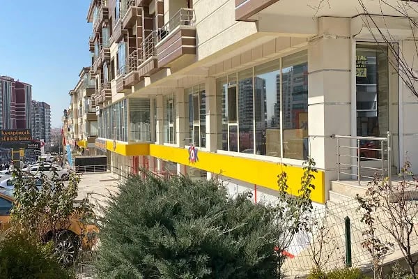 Aydınlıkevler Diş Polikliniği - Resim 19