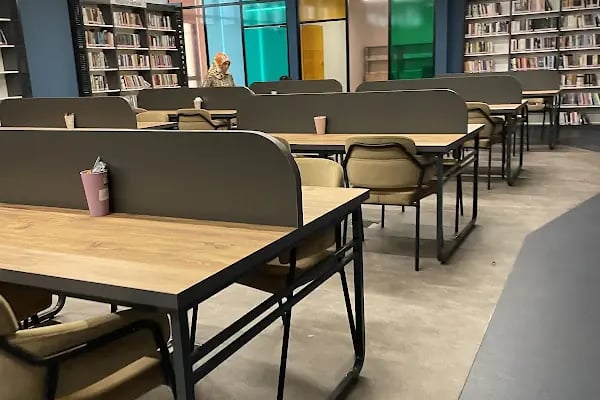 T.C. Kültür ve Turizm Bakanlığı Çayırova İlçe Halk Kütüphanesi - Resim 5