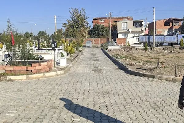 Sarnıç Mezarlığı - Resim 4