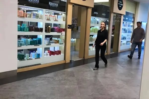 OSÇA VİP KUAFÖR AGORA AVM - Resim 18