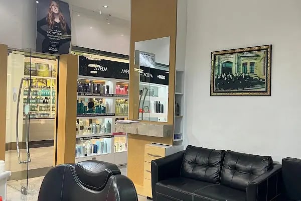 OSÇA VİP KUAFÖR AGORA AVM - Resim 5