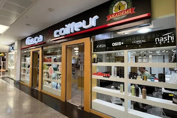 OSÇA VİP KUAFÖR AGORA AVM - Resim 3