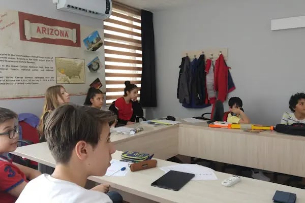 Amerikan Kültür Bahçelievler Yabancı Dil Kursu - Resim 11