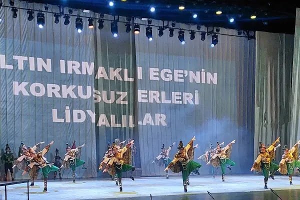 AKM Tiyatro Salonu - Resim 16