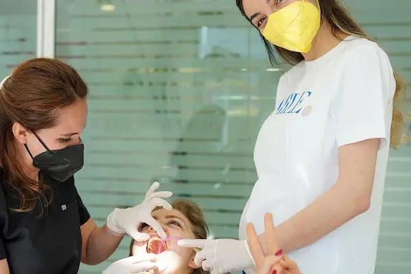 Dent Bahçeşehir Diş Kliniği - Resim 20