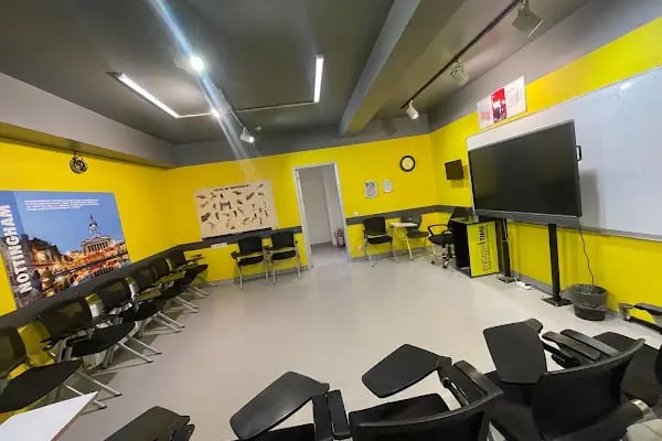 English Time Pendik - Resim 2