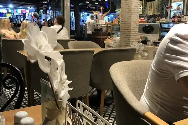 MADO Cafe Gümbet - Resim 2
