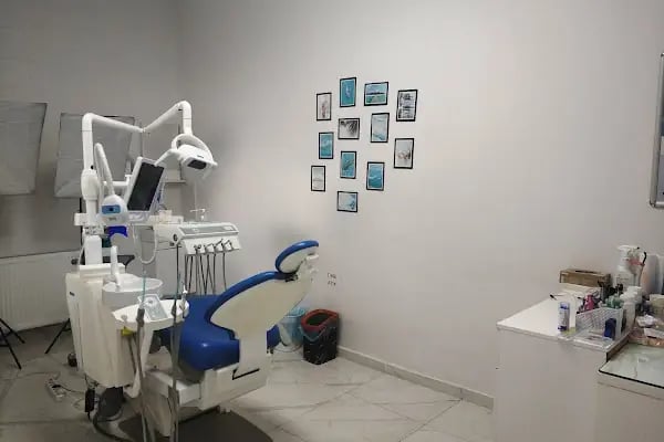 Ahsen Ağız ve Diş Sağlığı Polikliniği - Resim 3