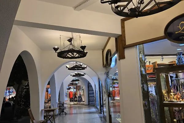 NETSEL MARMARIS MARINA ALIŞVERİŞ MERKEZİ - Resim 3