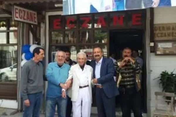 Derman Eczanesi - Resim 11