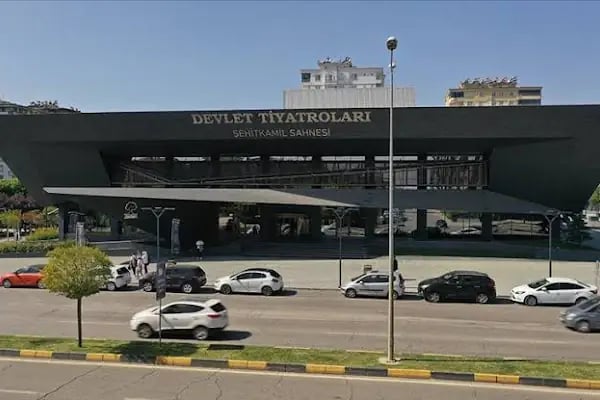GAZİANTEP DEVLET TİYATROSU - Resim 2
