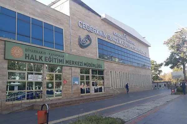 KAYAPINAR HALK EĞİTİMİ MERKEZİ - Resim 2