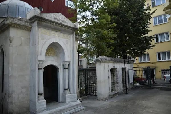 Sadrazam Ahmet Cevatpaşa Türbesi - Resim 1