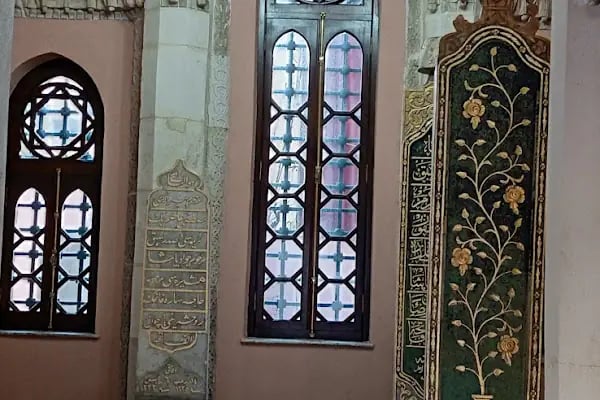 Sadrazam Ahmet Cevatpaşa Türbesi - Resim 6