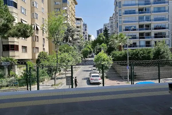 Suadiye Tren İstasyonu - Resim 20