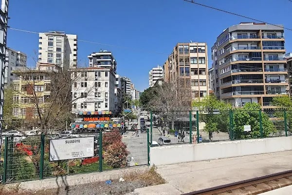 Suadiye Tren İstasyonu - Resim 11