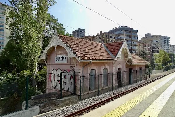 Suadiye Tren İstasyonu - Resim 9