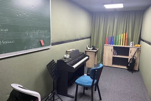 Onur Özelçağlayan Sanat Merkezi - Resim 18