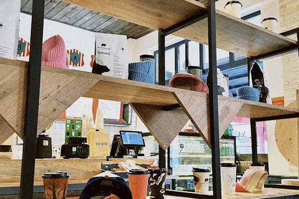 Mackbear Coffee Co. - Resim 14