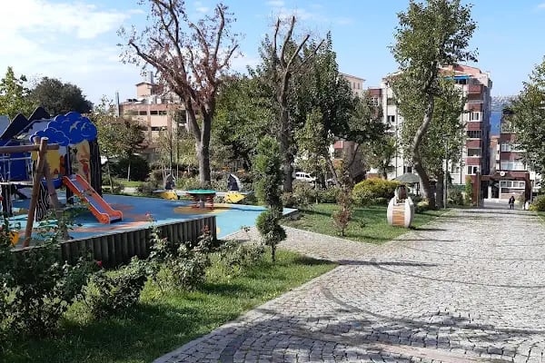 Küçükçekmece Belediyesi Macera Parkı - Resim 1