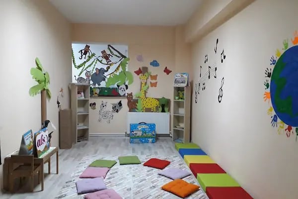 Batıkent Kehribar Anaokulu - Çakırlar Kreş Gündüz Bakımevi - Resim 1