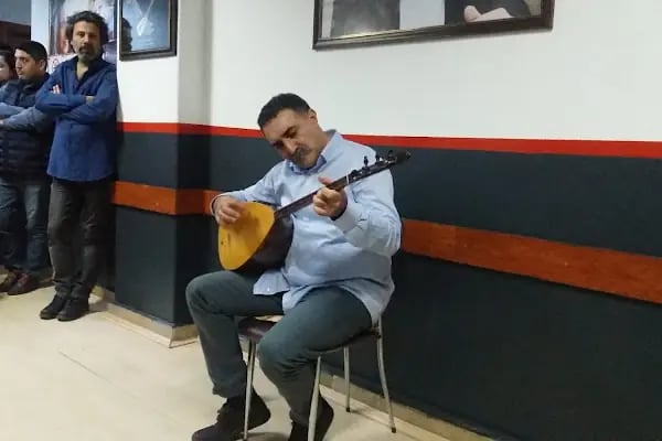 Arif Sağ Müzik Evi - Resim 1