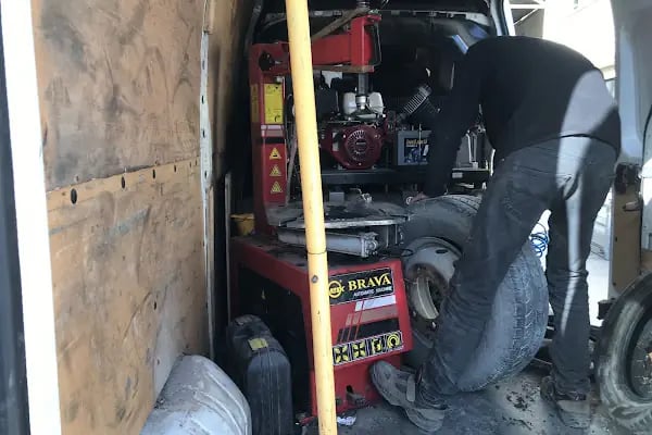 7/24 Lastik Yol Yardım STARMAXX Gemlik Orhangazi Ovaakça Altınova otoban otoyol oksijen gişeler en yakın lastikçi - Resim 9