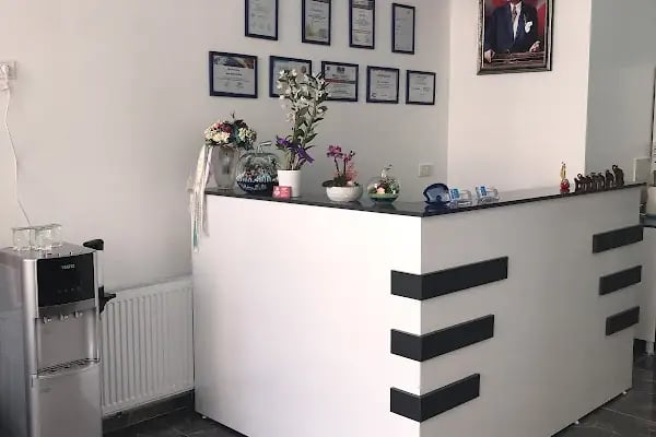 Özel Ayna Ağız ve Diş Sağlığı Polikliniği - Resim 6