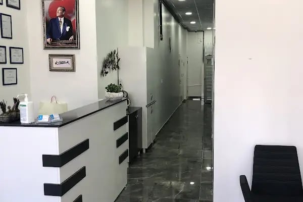 Özel Ayna Ağız ve Diş Sağlığı Polikliniği - Resim 3