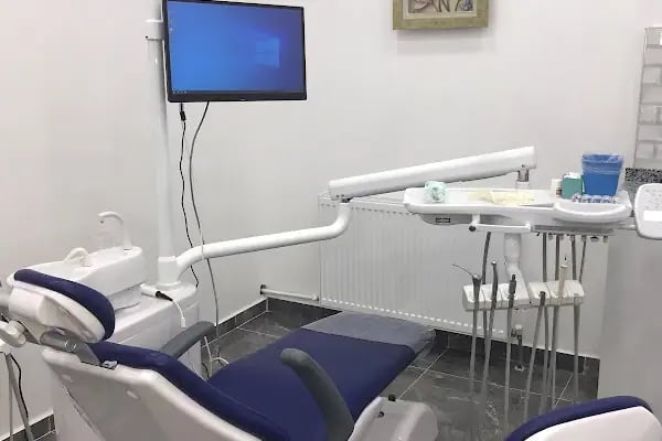 Özel Ayna Ağız ve Diş Sağlığı Polikliniği - Resim 19