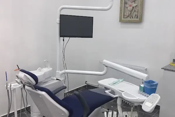 Özel Ayna Ağız ve Diş Sağlığı Polikliniği - Resim 18