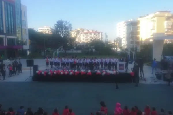 Uğur Okulları Narlıdere Kampüsü - Resim 6
