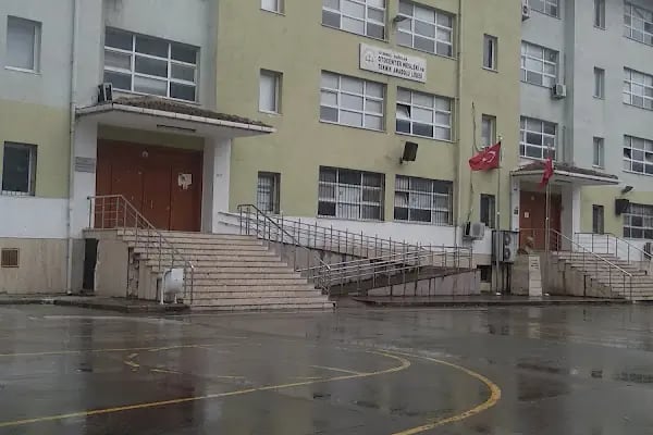 Otocenter Mesleki ve Teknik Anadolu Lisesi - Resim 2