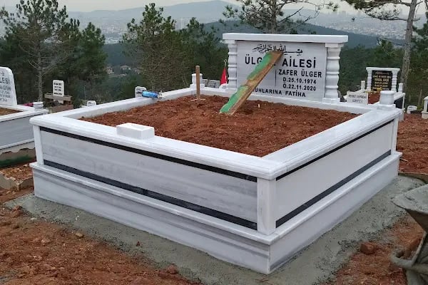Haraççı Asri Mezarlığı - Resim 4