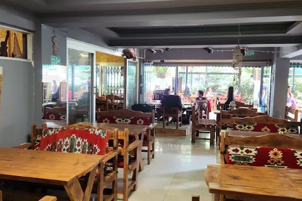 Ihlamuraltı Cafe - Resim 6